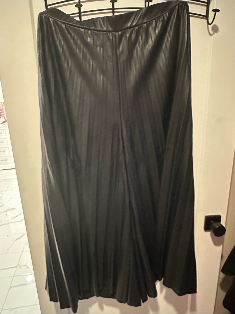 Joseph Ribkoff Black Faux Leather pleated gauchos